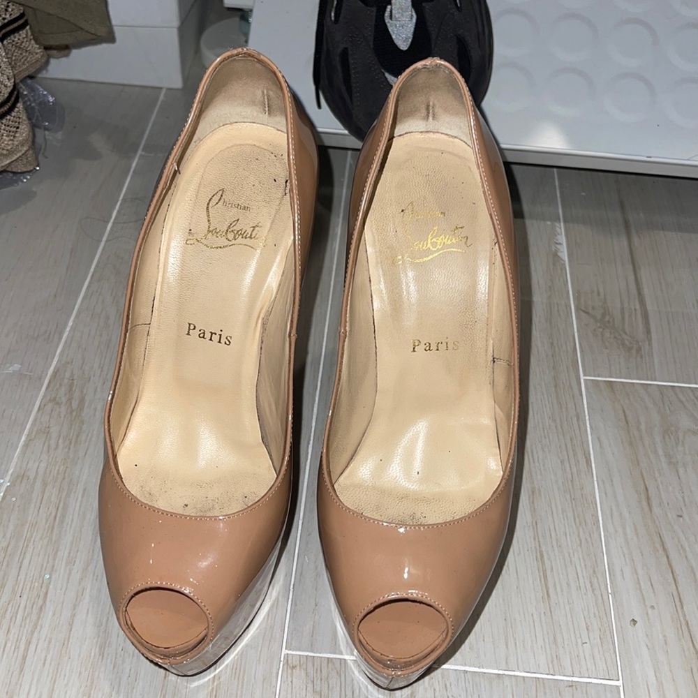 Louboutin Nude platform peep toe high heel
